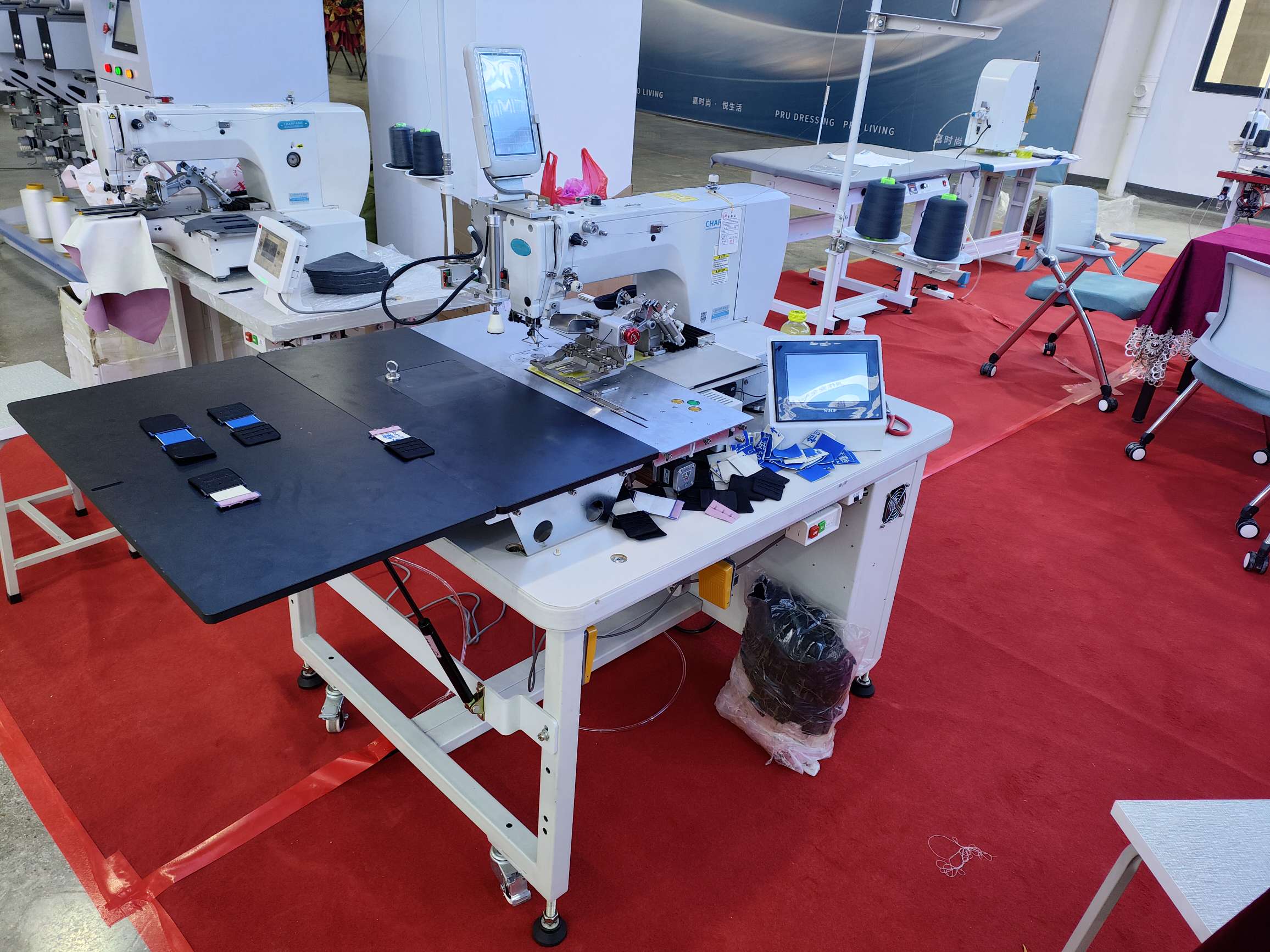Chafeng Technology's fully automatic bra back buckle sewing equipment, auxiliary equipment and accessories