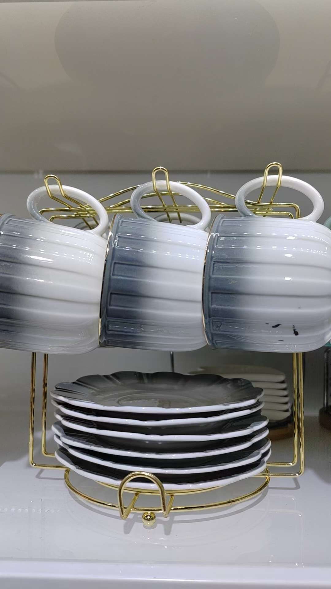 Jingdezhen 6 Cups 6 Dishes With Rack Coffee Cup Saucer Set Ceramic Cup English Afternoon Tea Cup Application Scenario
