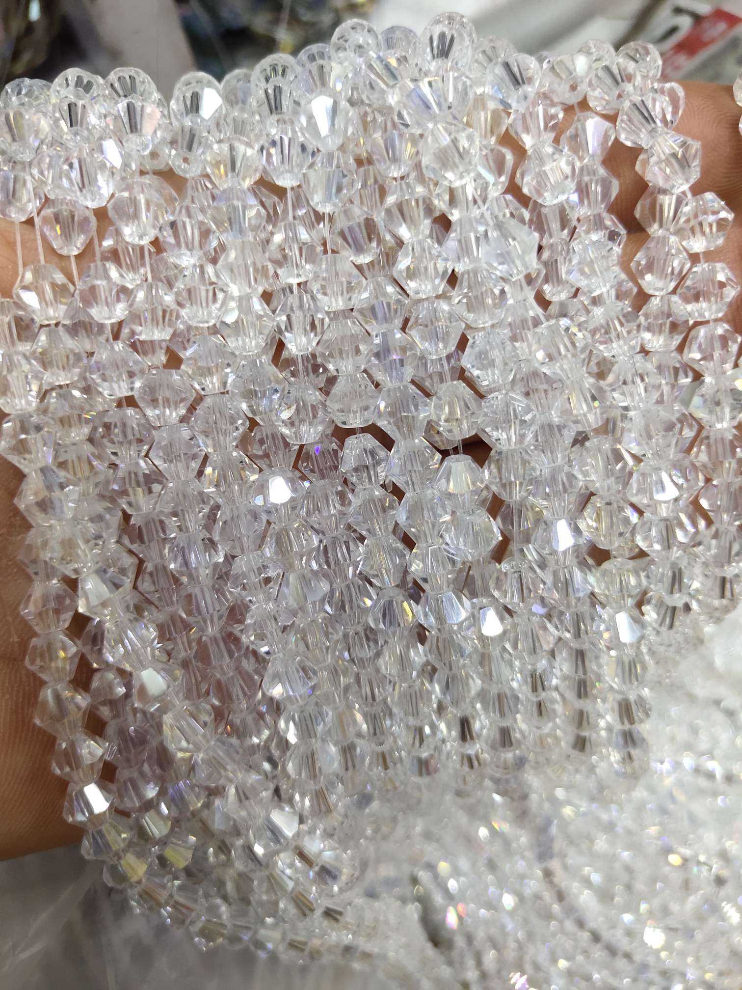 5尖亮眼幻彩水晶