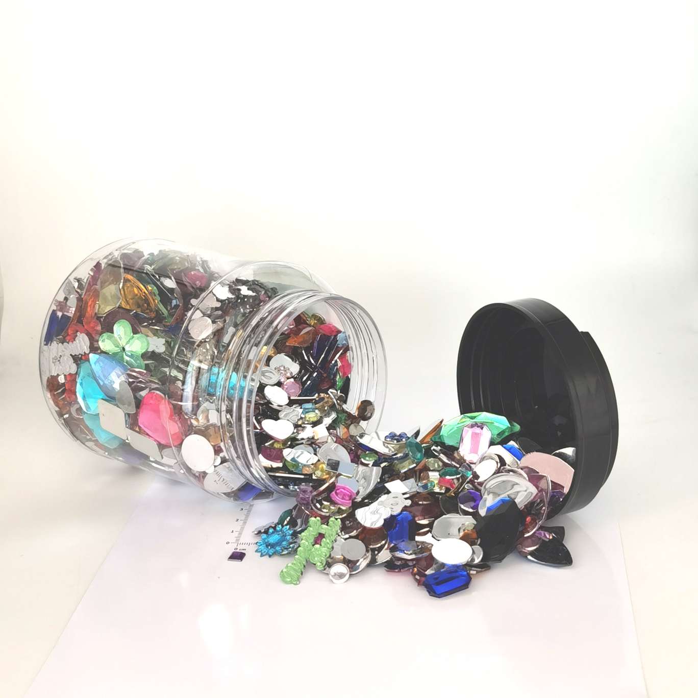 Acrylic diamond and gemstone stickers, Leguo Jiajia handmade supermarket accessories, hair clips, mobile phone stickers Application Scenario