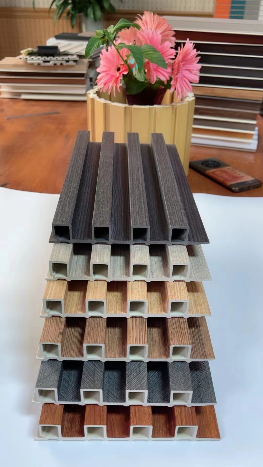 Concave-convex board ceiling wall skirt decorative grille, concave-convex decorative board wall panel, bamboo and wood fiber grille, solid wood grille, grille Application Scenario