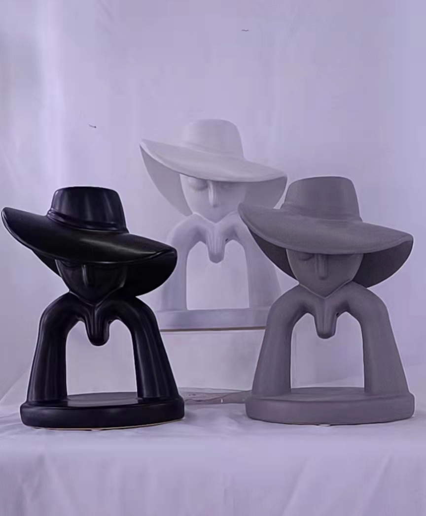 K131-2 piezas en exhibición