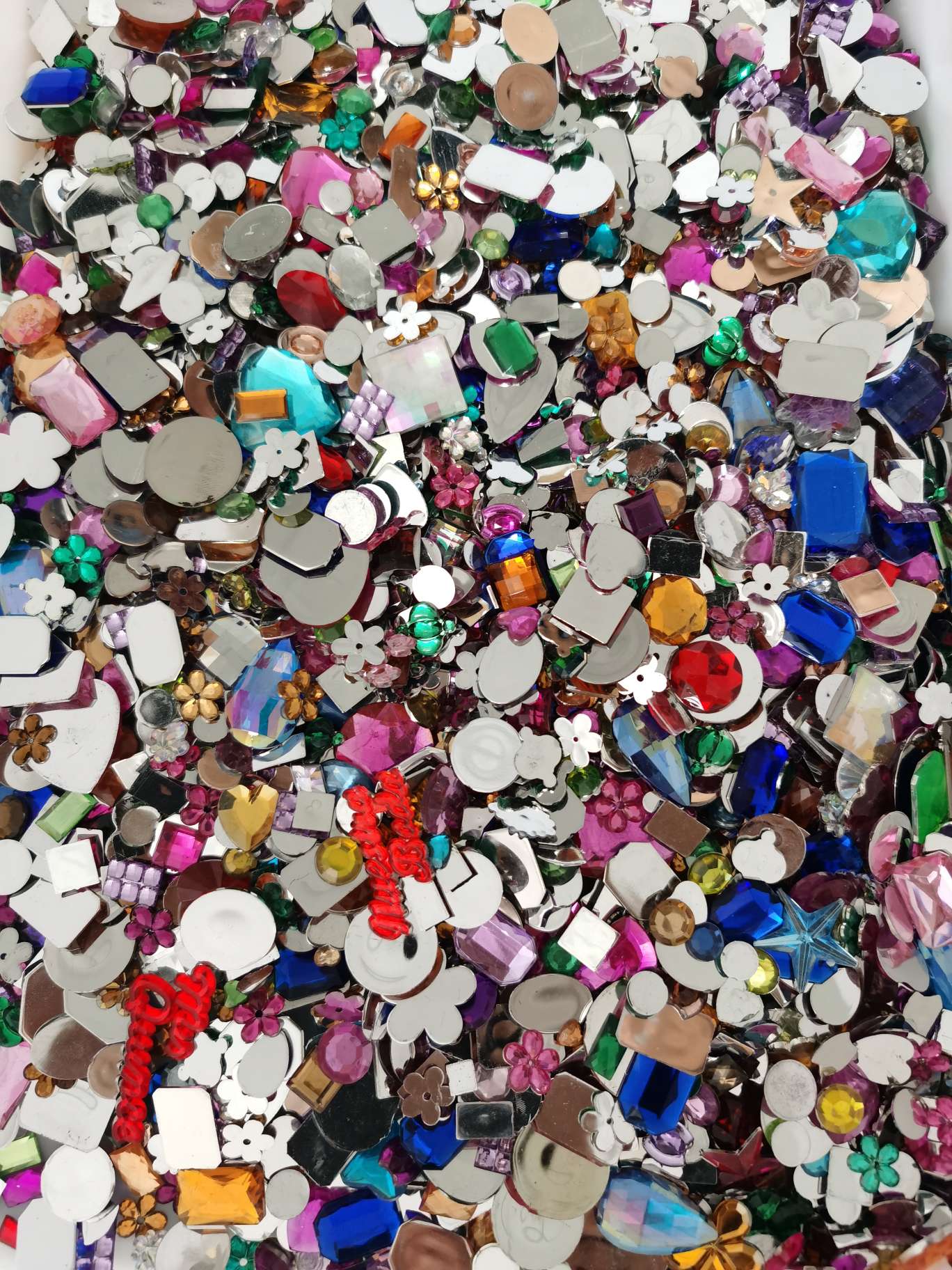 Acrylic diamond and gemstone stickers, Leguo Jiajia handmade supermarket accessories, hair clips, mobile phone stickers detail image 6