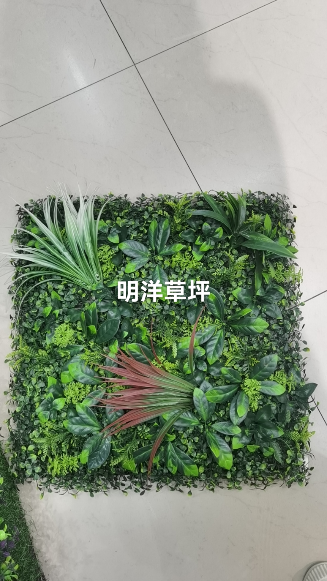 Artificial plant wall, green plant wall, tropical plant, artificial green plant wall, flower wall, background decoration, green carved grass Specification image