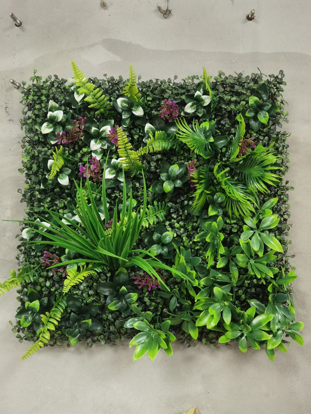 Artificial plant wall, green plant wall, tropical plant, artificial green plant wall, flower wall, background decoration, green carved grass details Picture