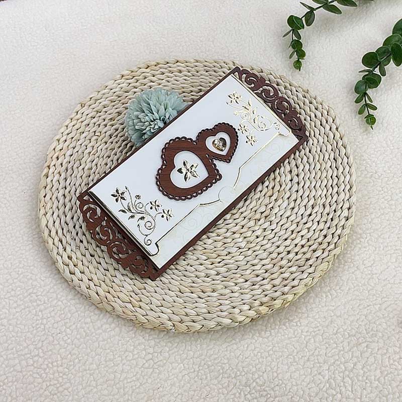 Factory direct sales, customized for foreign trade, long classic heart-shaped patterned gilded and hollowed-out wooden wedding invitations, business invitations, birthday invitations, banquet greeting cards wholesale Application Scenario