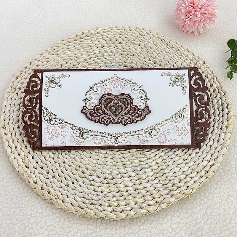 2023 New custom exquisite love pattern gold stamping wooden wedding invitations business invitations birthday invitations banquet greeting cards with portable manufacturers direct wholesale