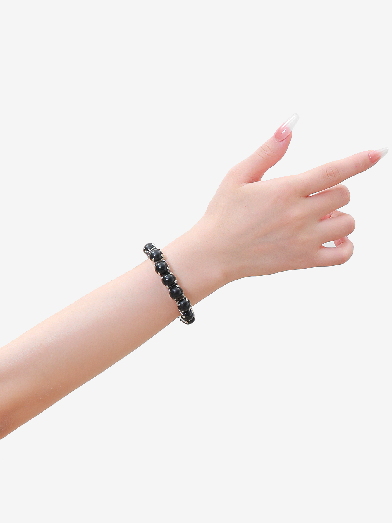 New European and American fashion Bohemian rice bead bracelet, creative single-layer stacked bracelet, versatile bracelet Application Scenario