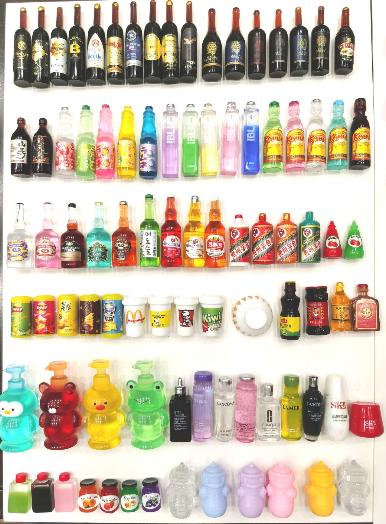 Small bottles, wine bottles, resin accessories, pendants, convenience stores, supermarkets, simulation toys, food toys, pressure cookers, steamers, mixed packaging, house playing, sticker fun, diy cookware, miniature toys. One package contains 500 pieces detail image 18