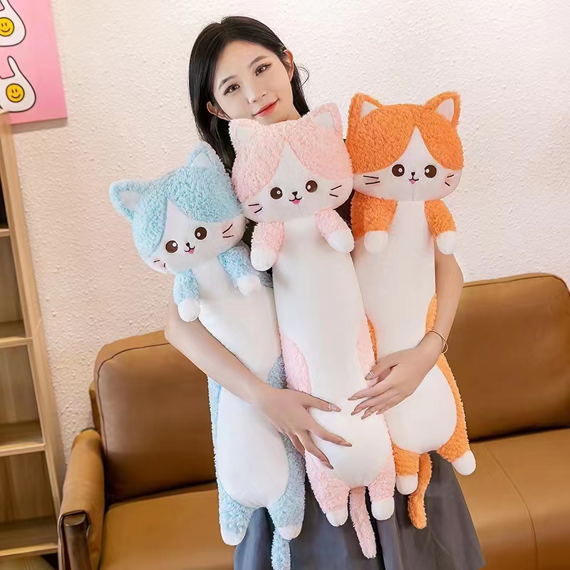 دمية صغيرة وقطة جميلة Item Picture