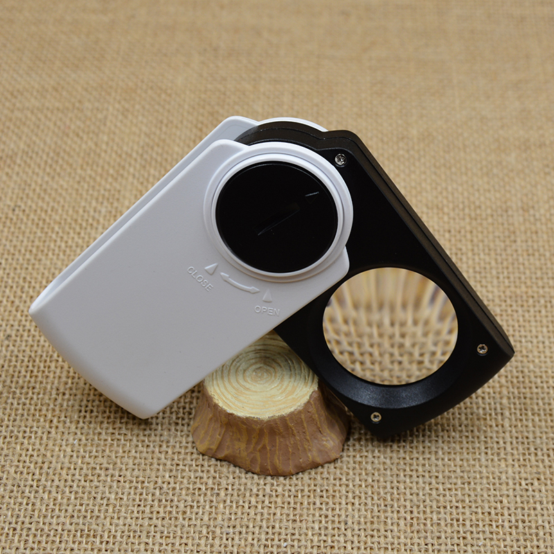Mobile phone model folding rotating magnifying glass Reading magnifying glass with light 518B Specification image