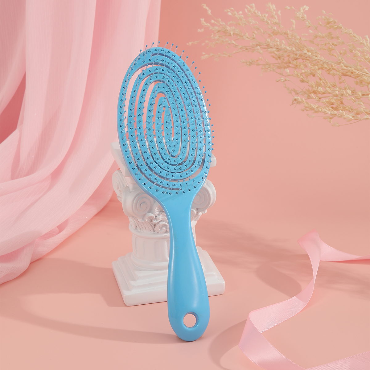 Hollowed-out mosquito-repellent comb, hair straightener, hand-held rib comb, candy-colored dry and wet dual-purpose comb Item Picture