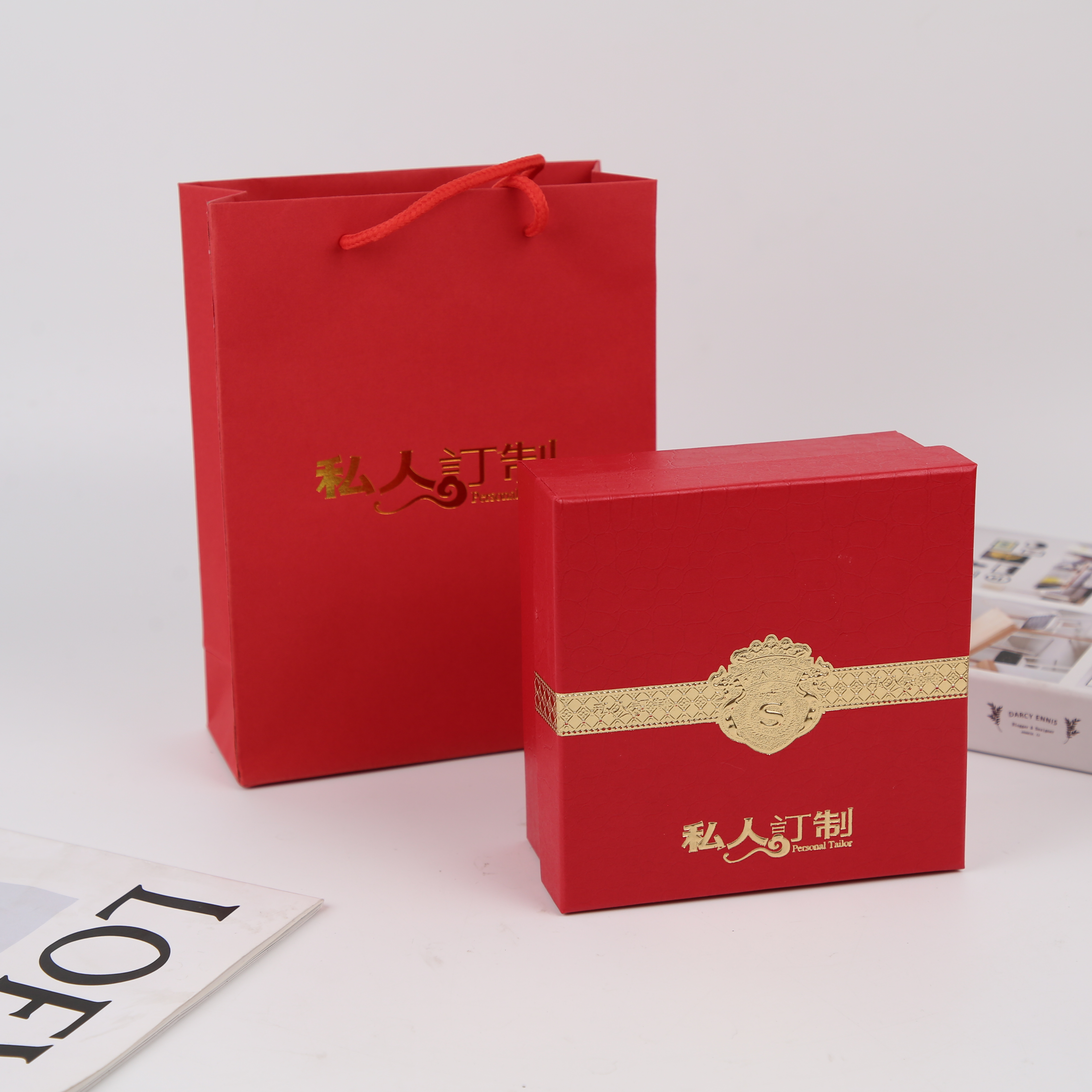 答案：皮带盒/加厚盒/天地盖/私订精品/腰带礼盒细节图