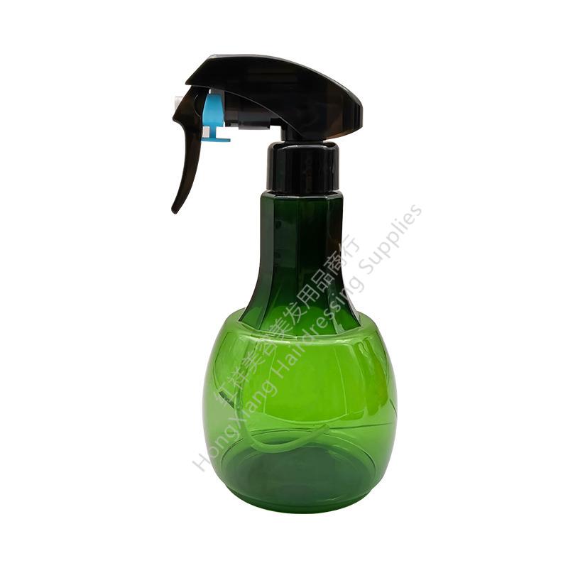 Manufacturers Directly Supply Fine Mist 400Ml Hair Salon Transparent Spray Bottle Spray Bottle Hairdressing Spray Bottle Application Scenario
