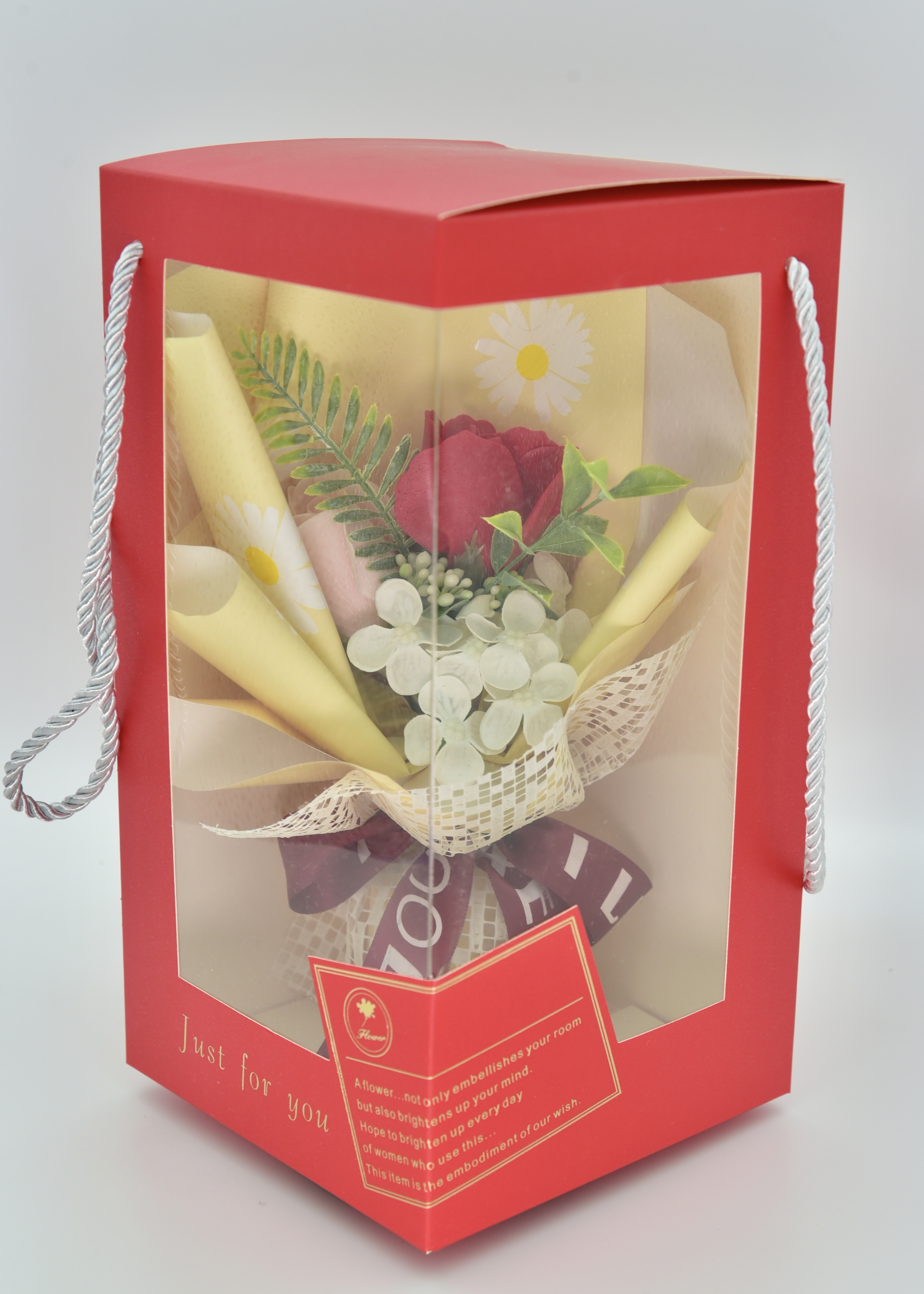 Gift box soap flower manufacturer wholesale cross-border rose bouquet large gift box with light string for boyfriend, girlfriend and best friend on Valentine's Day