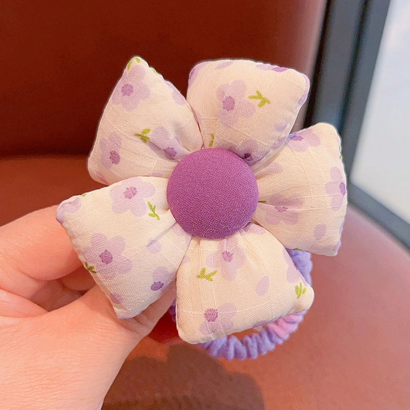 New children's flower-shaped hair tie for girls and babies, no hair damage, tied in a ponytail bun headwear, cute leather band for little girls detail image 10