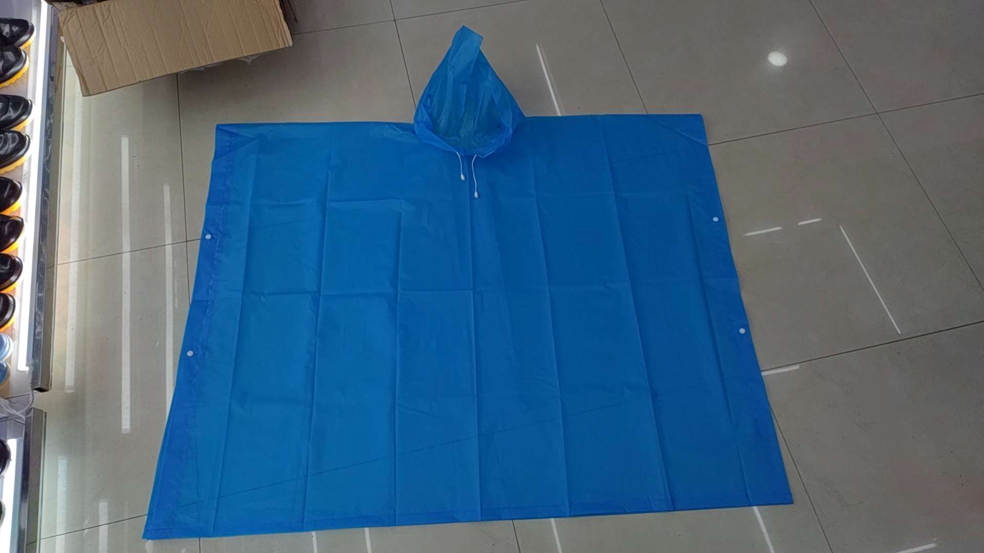 雨披/雨衣/一次性雨衣产品图