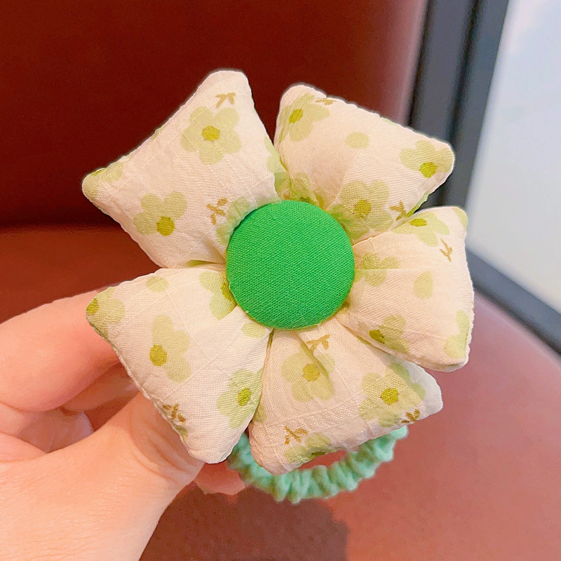 New children's flower-shaped hair tie for girls and babies, no hair damage, tied in a ponytail bun headwear, cute leather band for little girls detail image 9