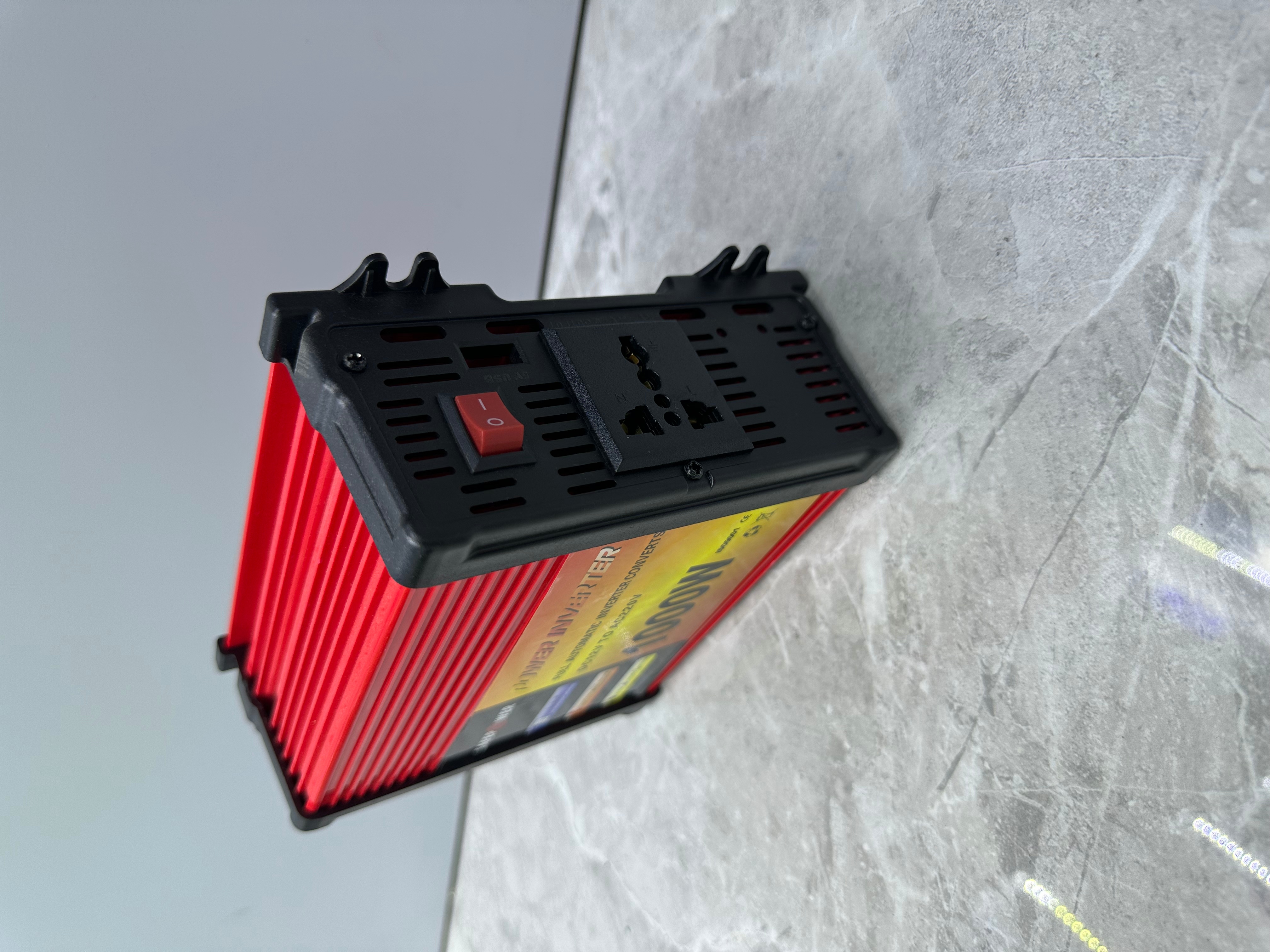 A 1000W intelligent, efficient, convenient, safe and reliable power supply solution for solar inverters Specification image