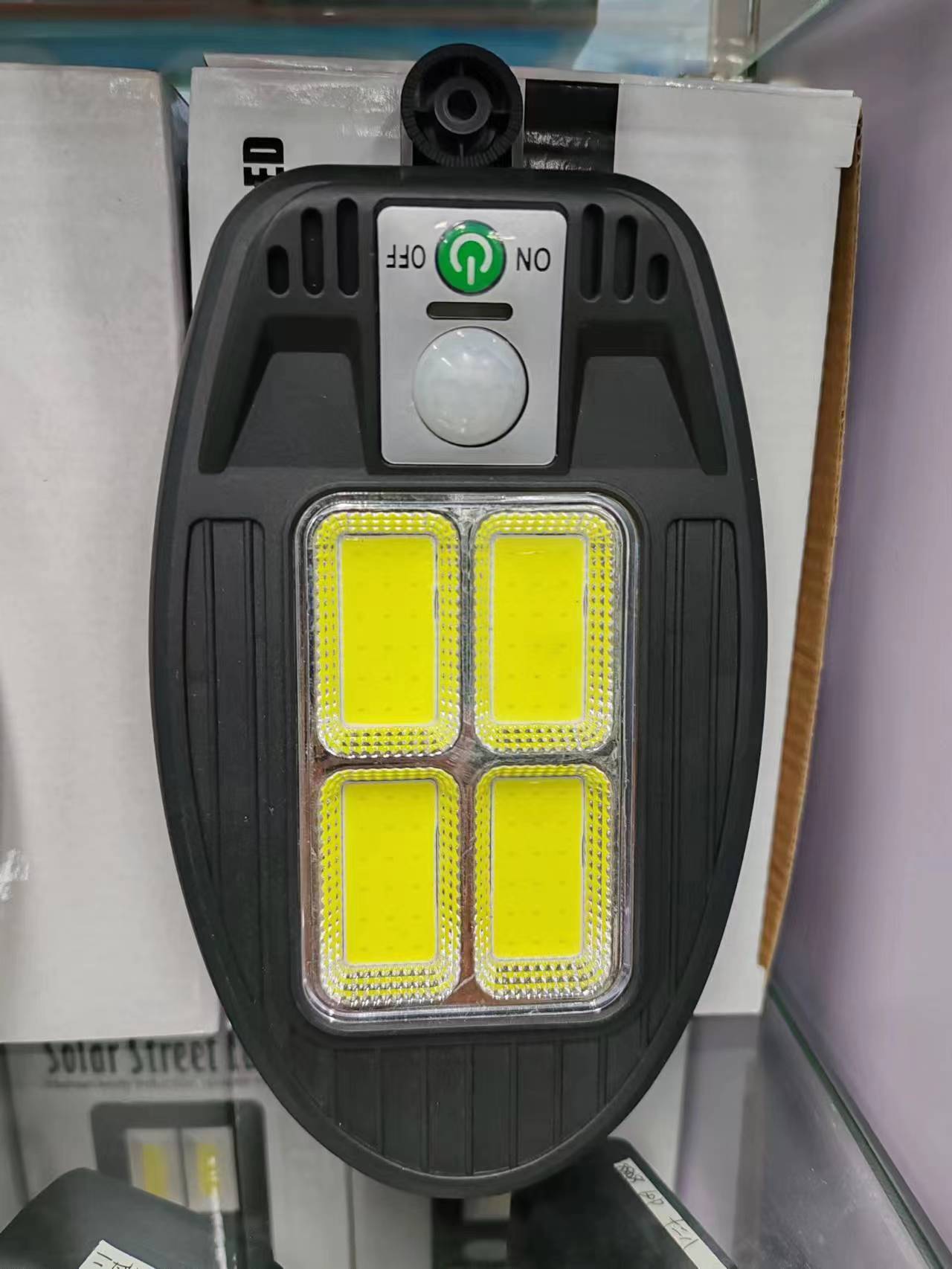 Solar wall lamp 4-grid COB