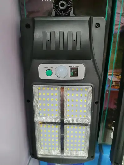 Solar Wall Light 4 Led