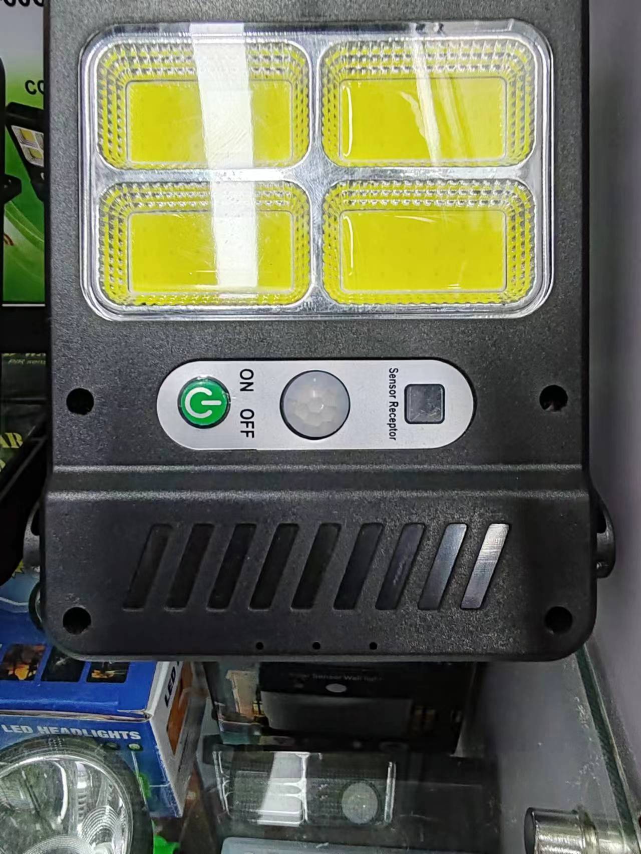 Solar Wall Light 4 Cell Cob Folding