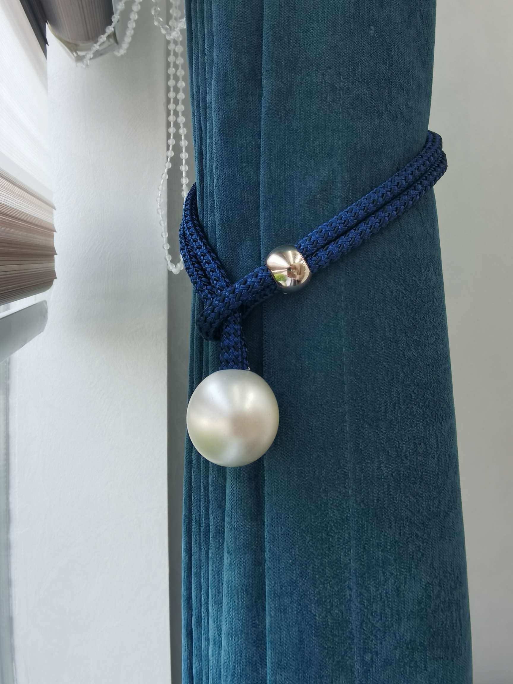 Curtain Tie, Pearl Tie undefined
