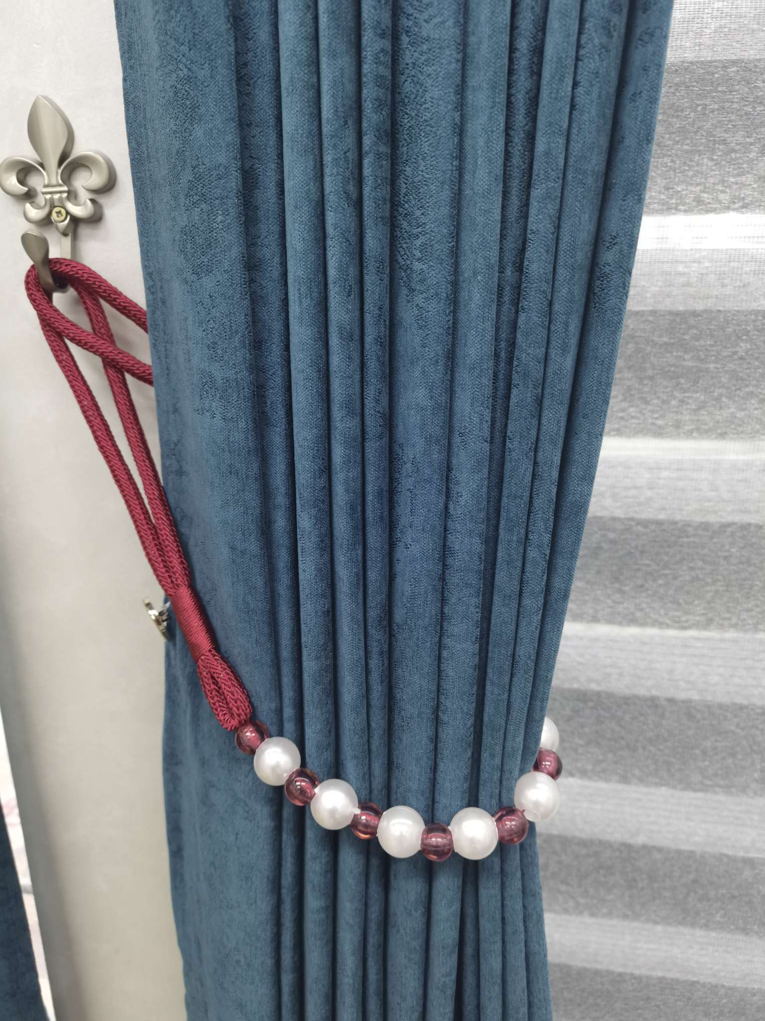 Curtain Tie, Pearl Tie, Oxford Tie, Storage Tie undefined