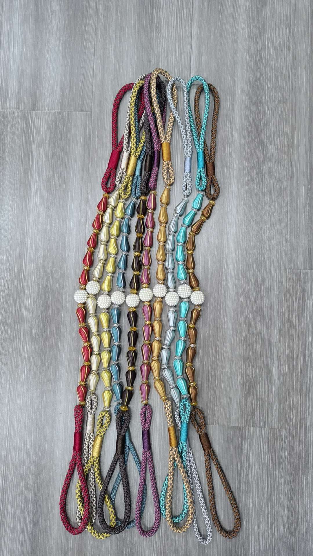 Curtain Tie, Pearl Tie, Oxford Tie, Storage Tie details Picture