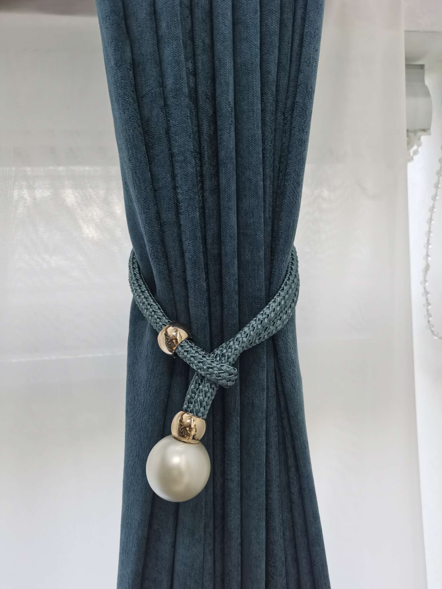 Curtain Tie, Pearl Tie details Picture