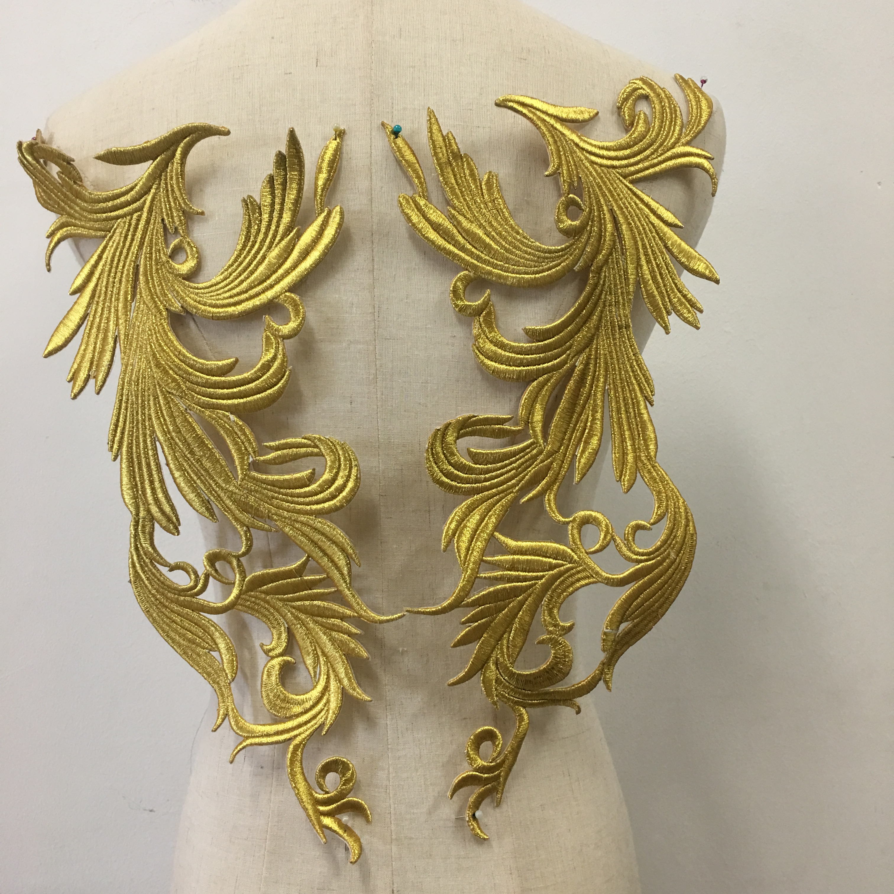 Gold thread fabric stickers for clothing, wedding dresses, cheongsams, accessories, skirts, ornaments, accessories, embroidery pieces and decorations