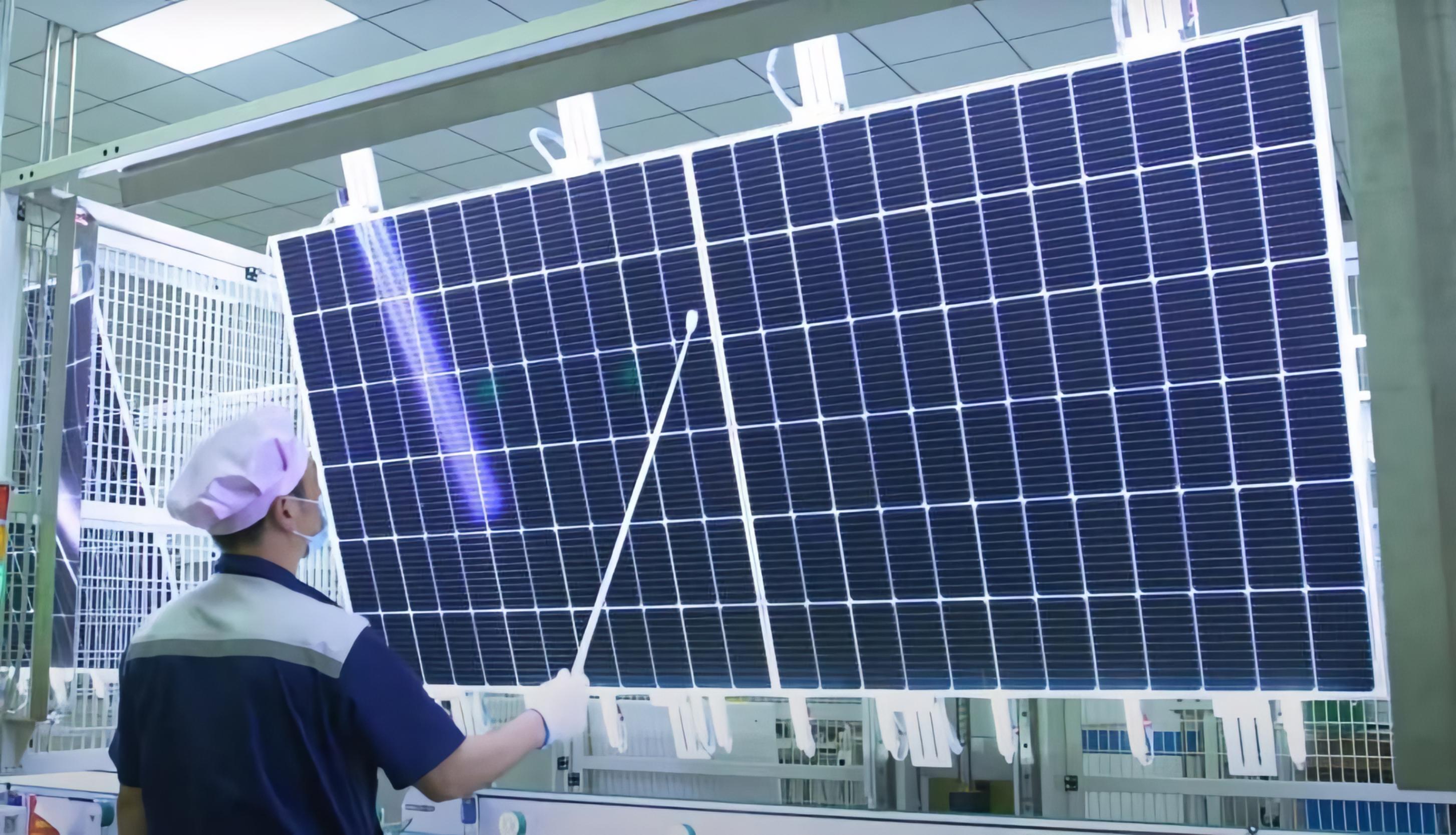 LONGI Longi high-efficiency solar modules 550W-590W monocrystalline silicon solar panels wholesale Specification image