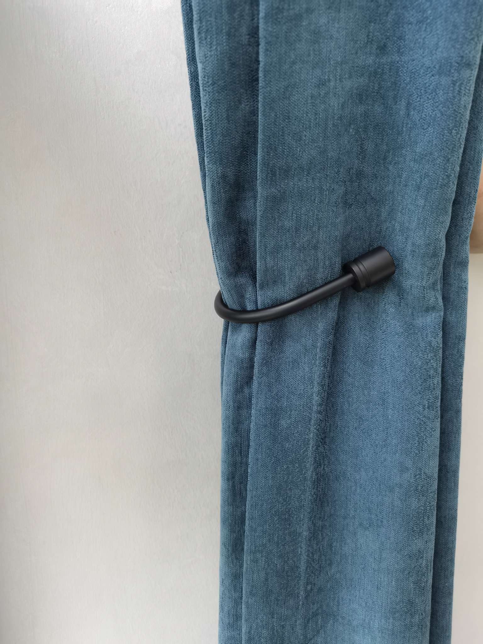 High-Grade Curtain Hook, Iron Big Bend Hook Application Scenario