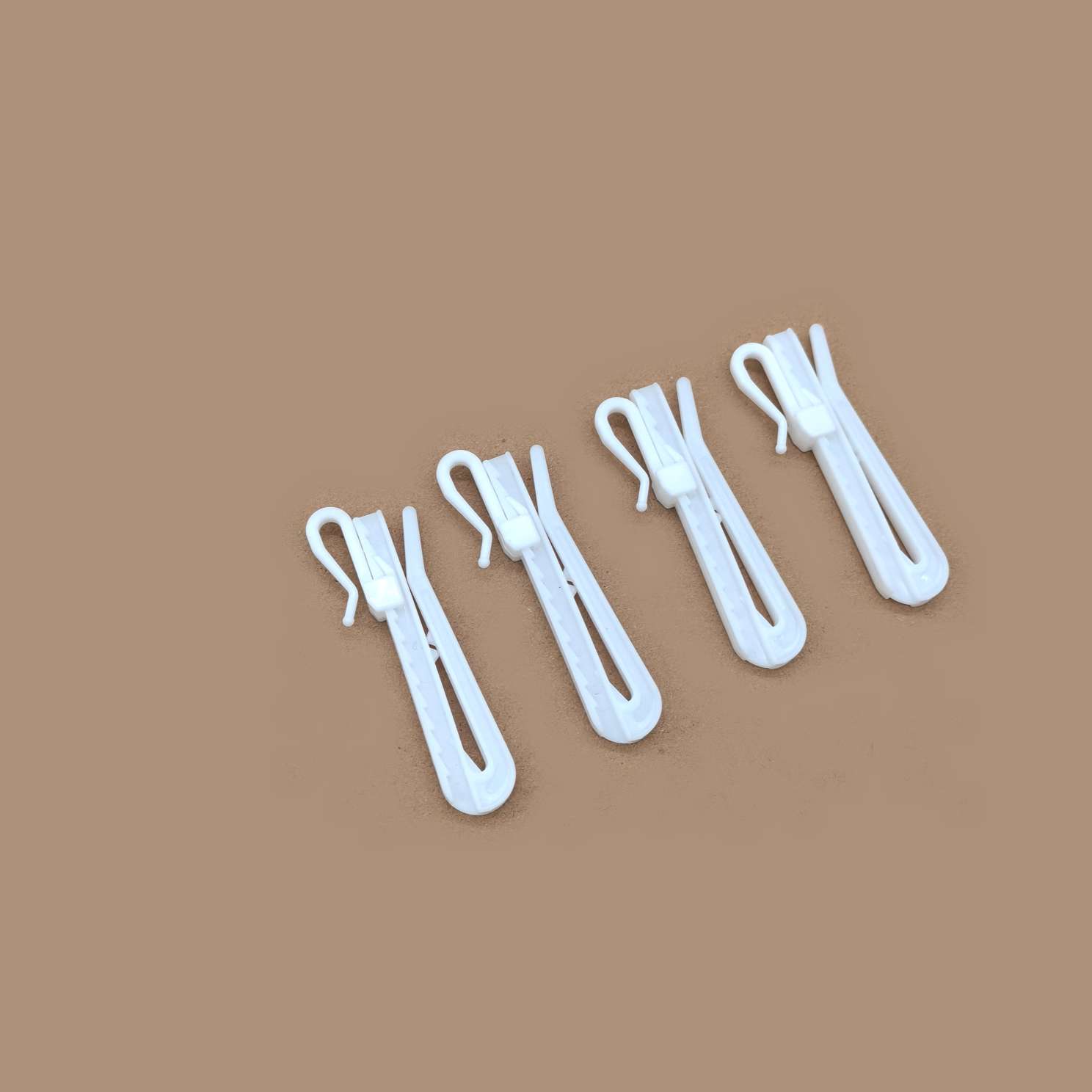Curtain Plastic Adjusting Hook Adjusting Hook Cloth Tape Hook Specification drawing