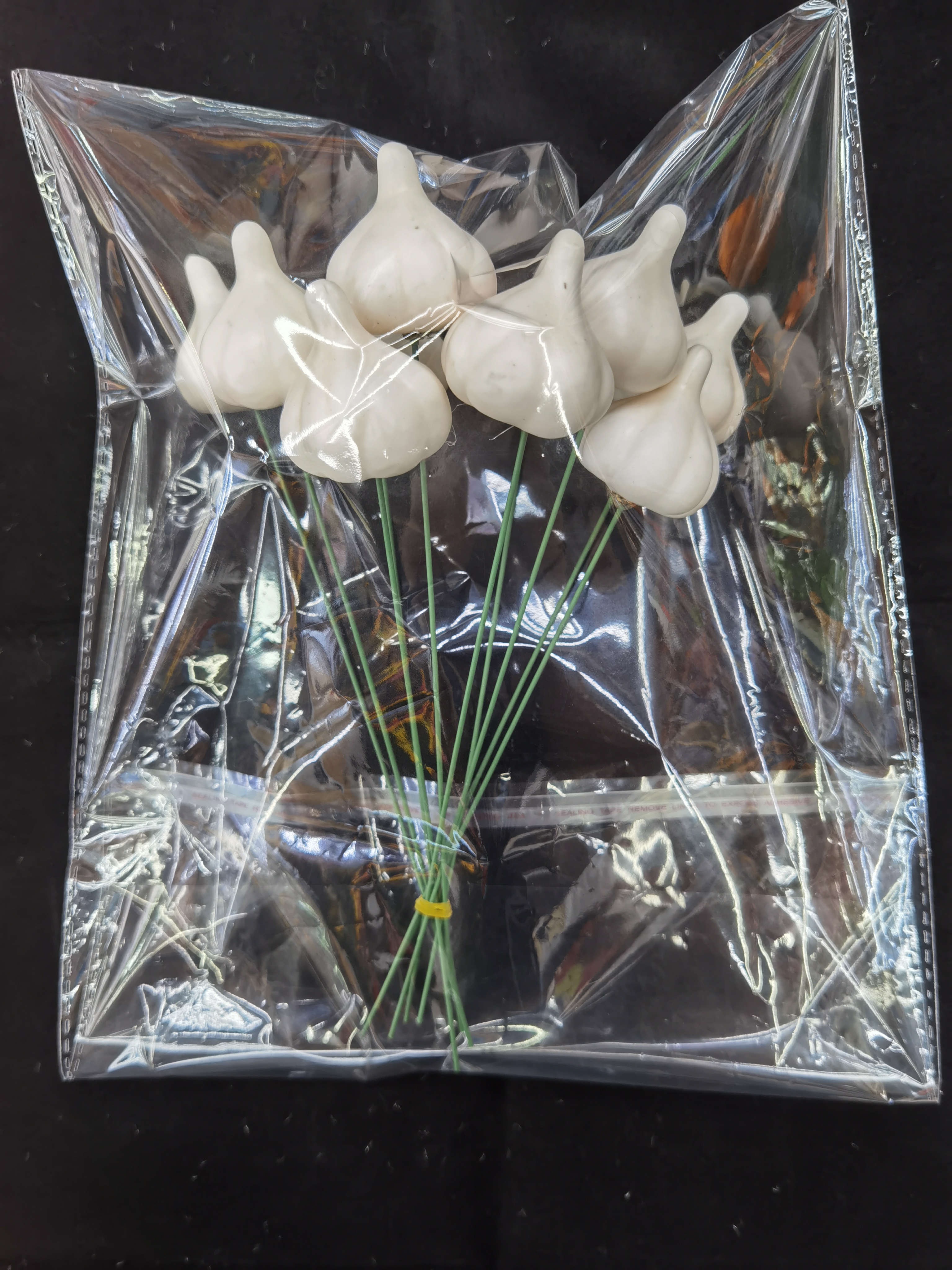 Simulation Garlic Vegetable Decorative Crafts Plastic Garden Plug-In Item Picture