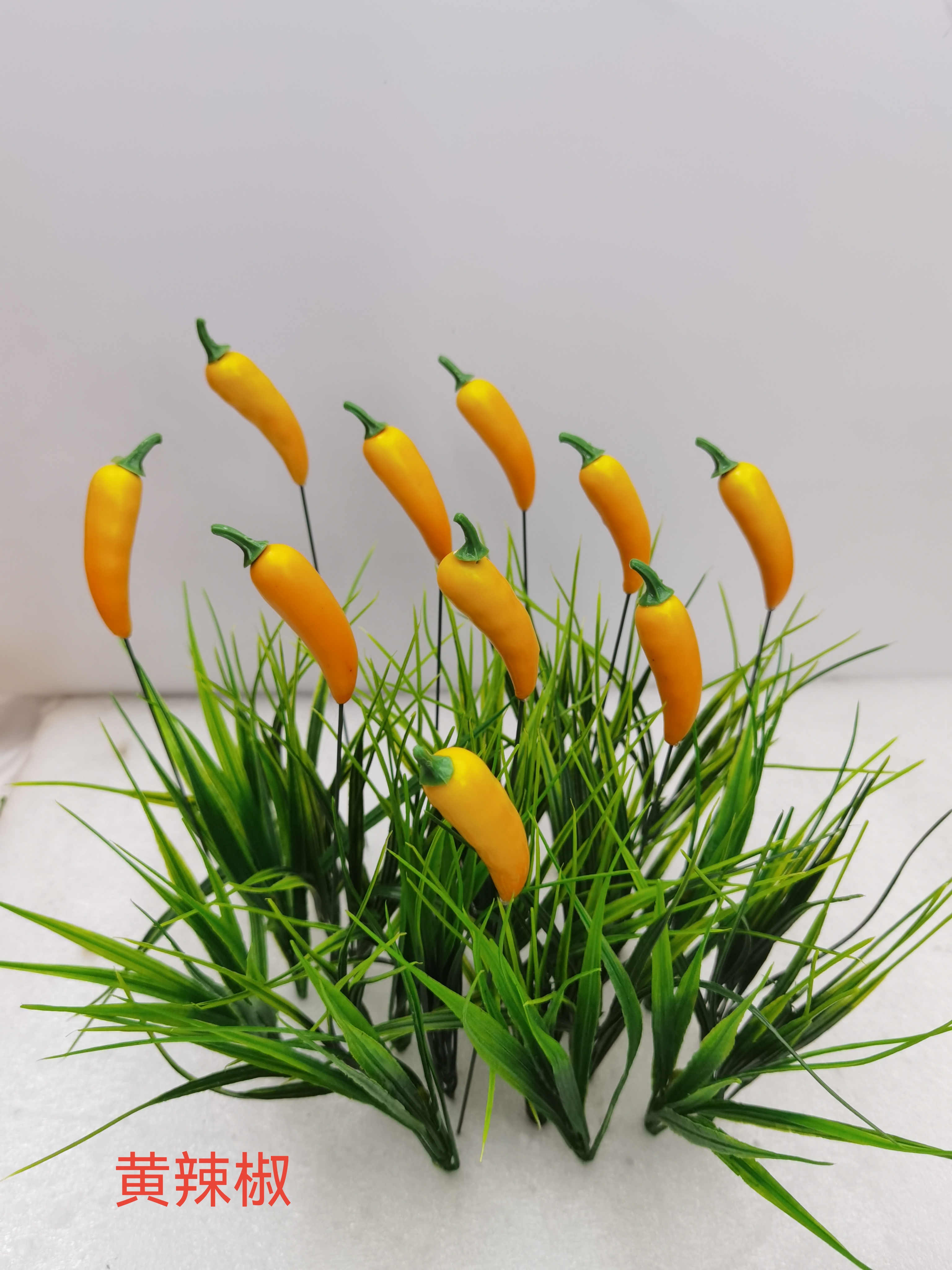 Artificial Yellow Vegetable Garden Decorative Crafts Plastic Strip Chili Specification drawing