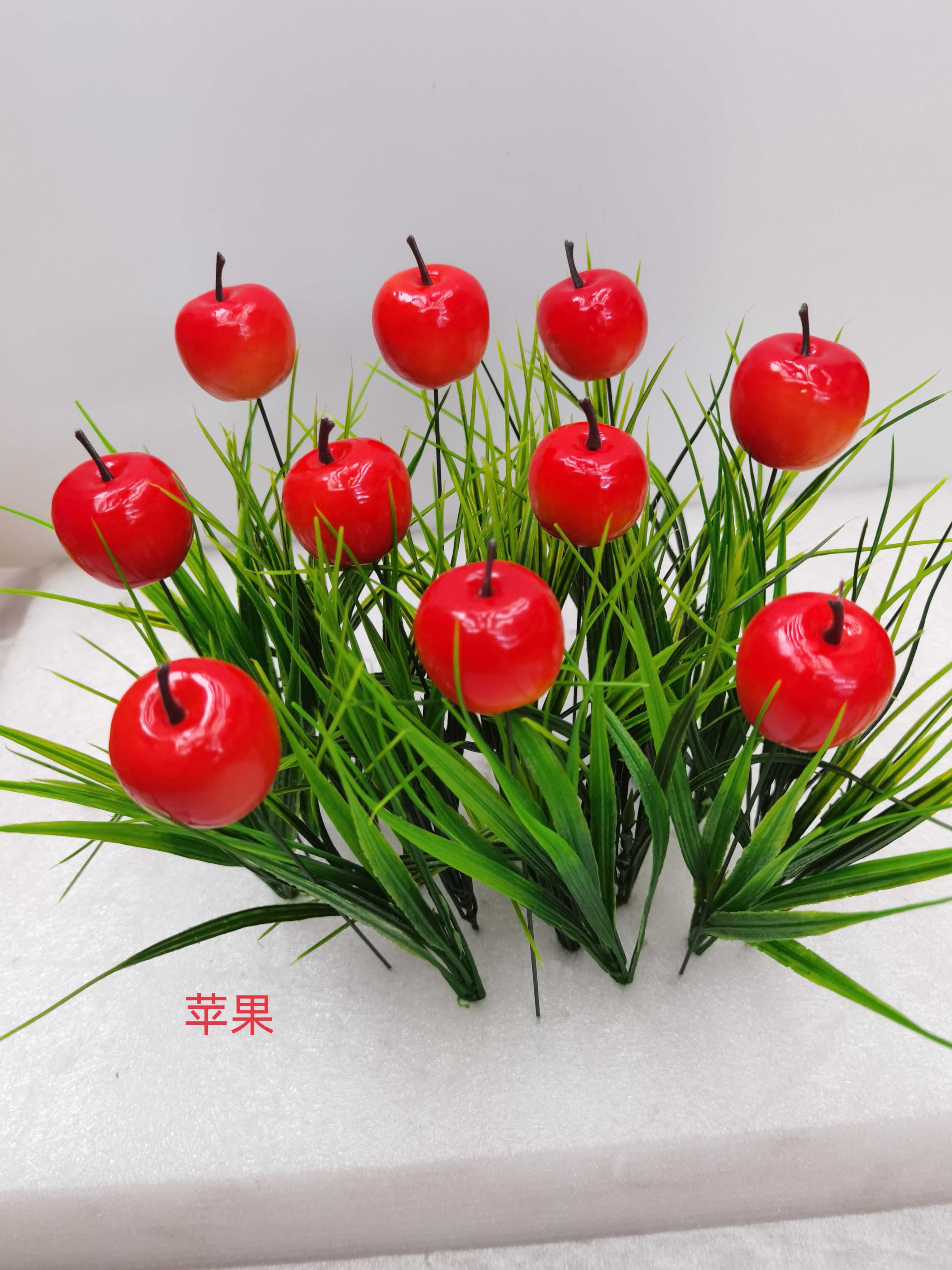 Simulation Of Red Apple Garden Plug-In Decorative Arts And Crafts Fruit Ornaments Gifts Application Scenario