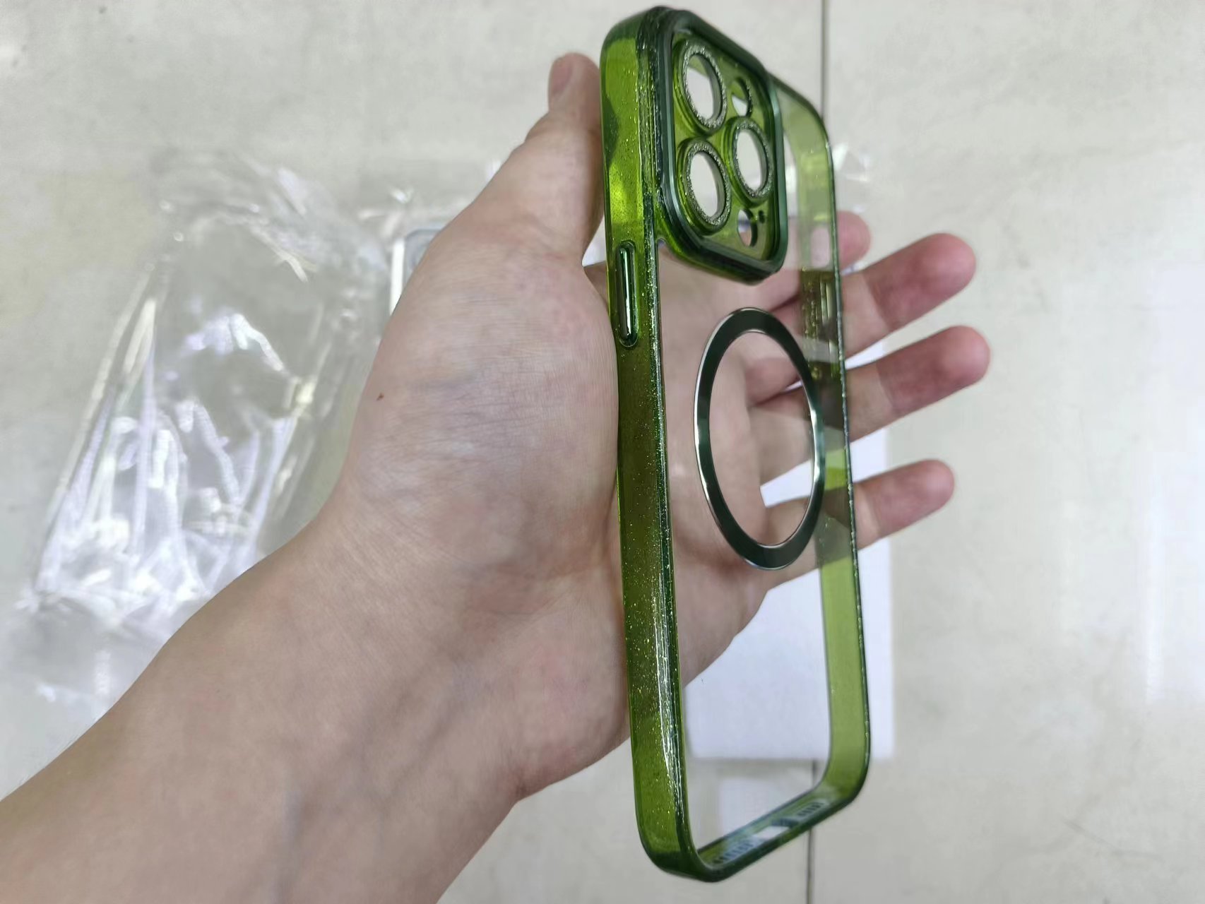 亚克力闪粉镜头框加边框磁吸手机壳带镜头膜详情6