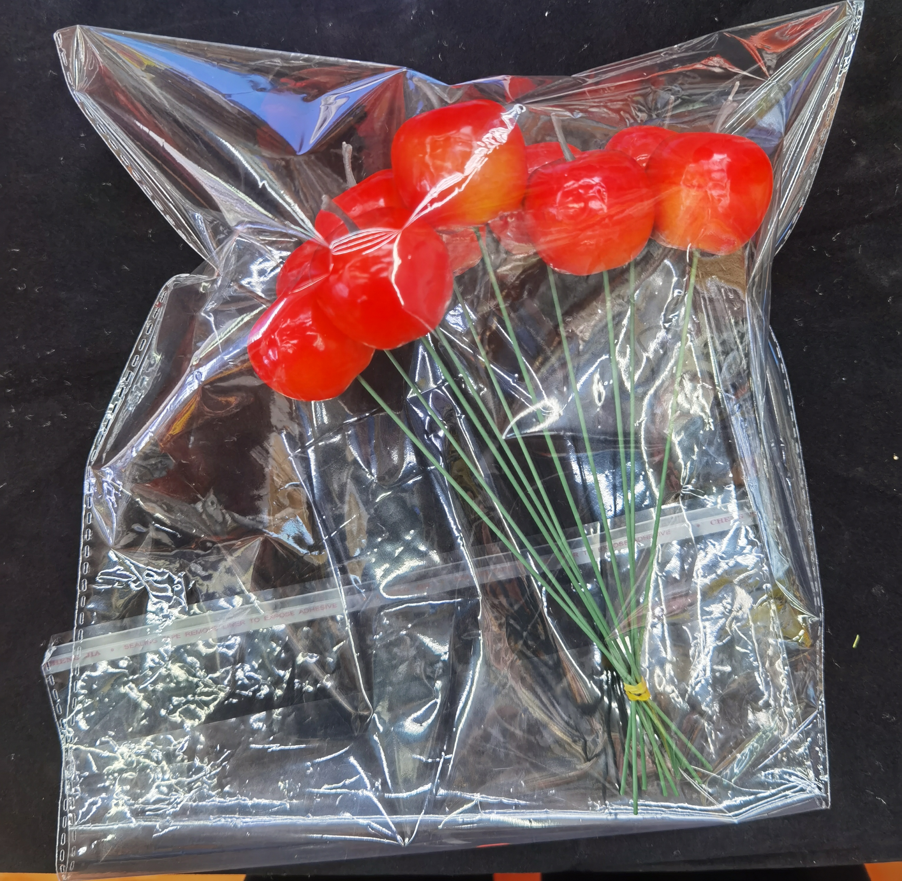 Simulation Of Red Apple Garden Plug-In Decorative Arts And Crafts Fruit Ornaments Gifts Item Picture