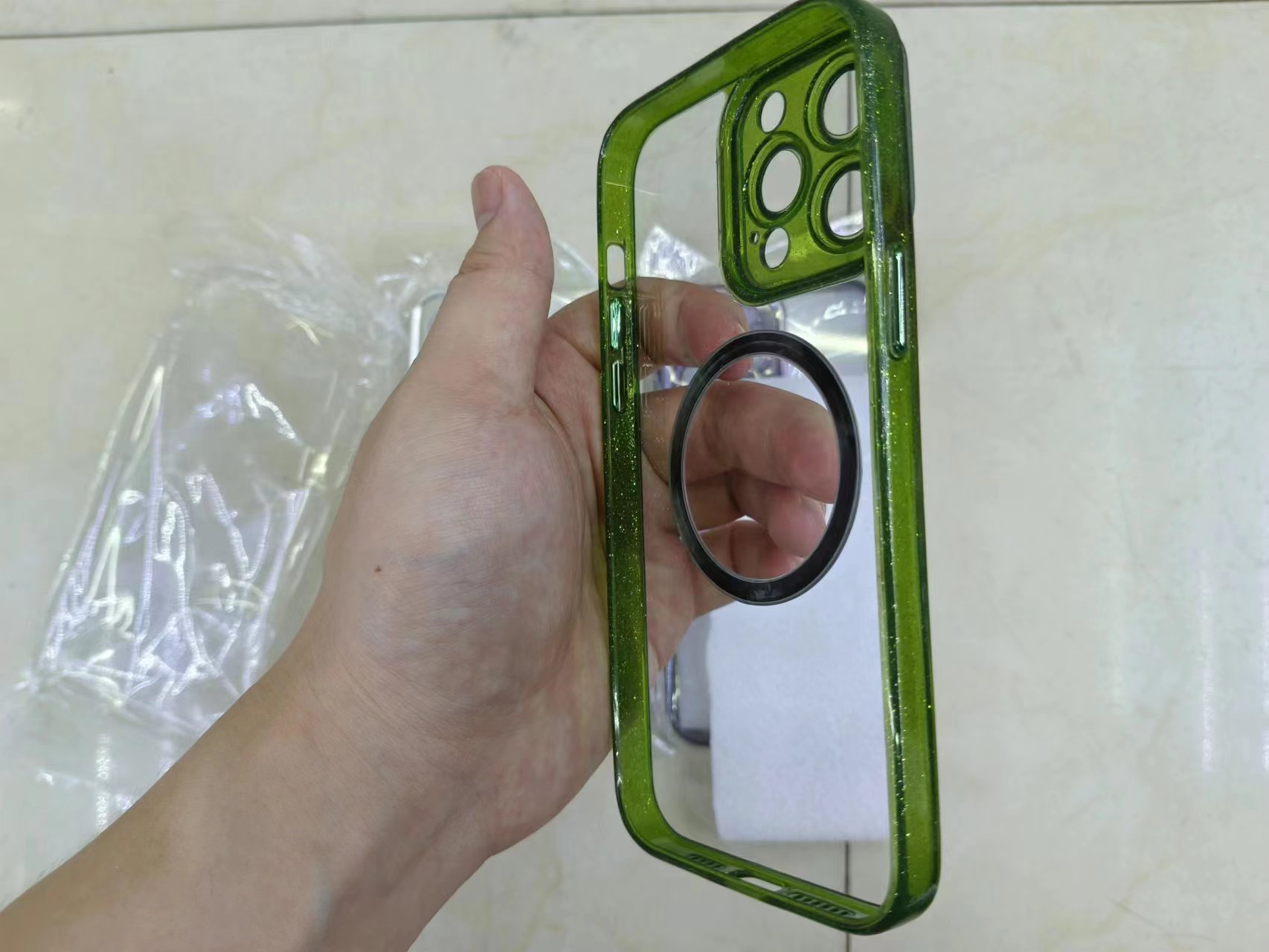 亚克力手机壳/磁吸手机壳/闪粉手机壳白底实物图