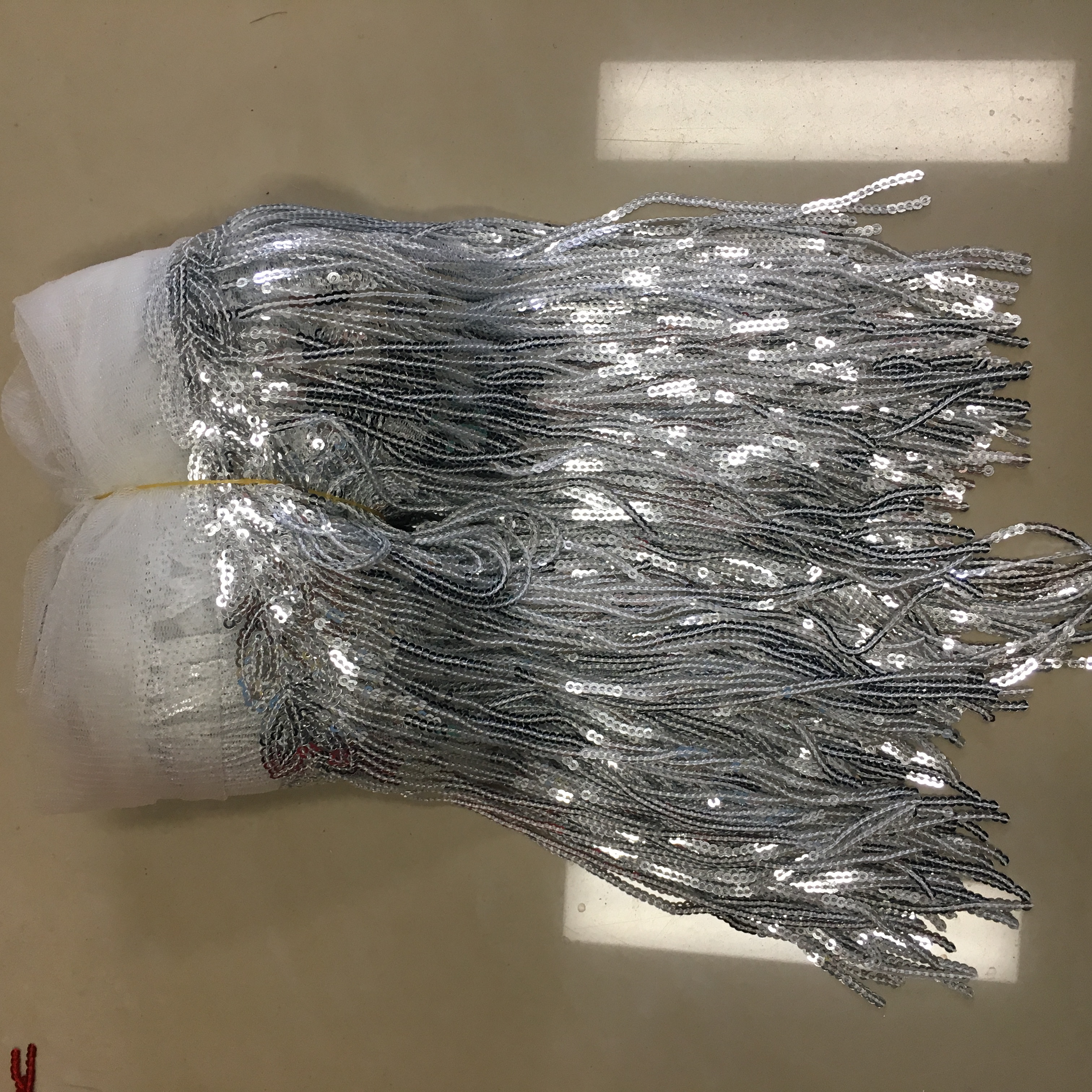 Leaf tassels, beards, mesh sequins, DIY curtains, stage performance costumes, ribbons