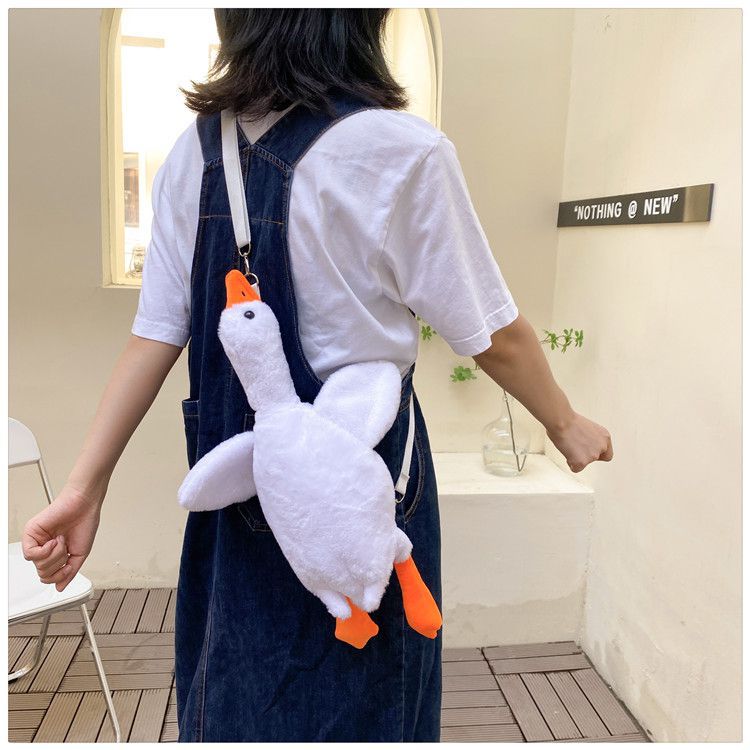可爱大白鹅毛绒背包小女孩玩偶礼物儿童包包女可爱斜挎包卡通背包详情图11