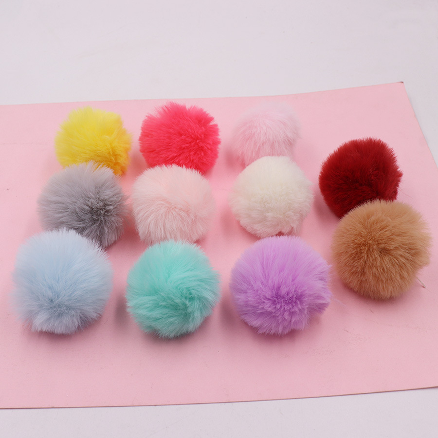 秋冬仿獭兔毛球钥匙扣 时尚女士包包挂件毛绒汽车钥匙扣挂饰批发4cm毛球挂件详情图6