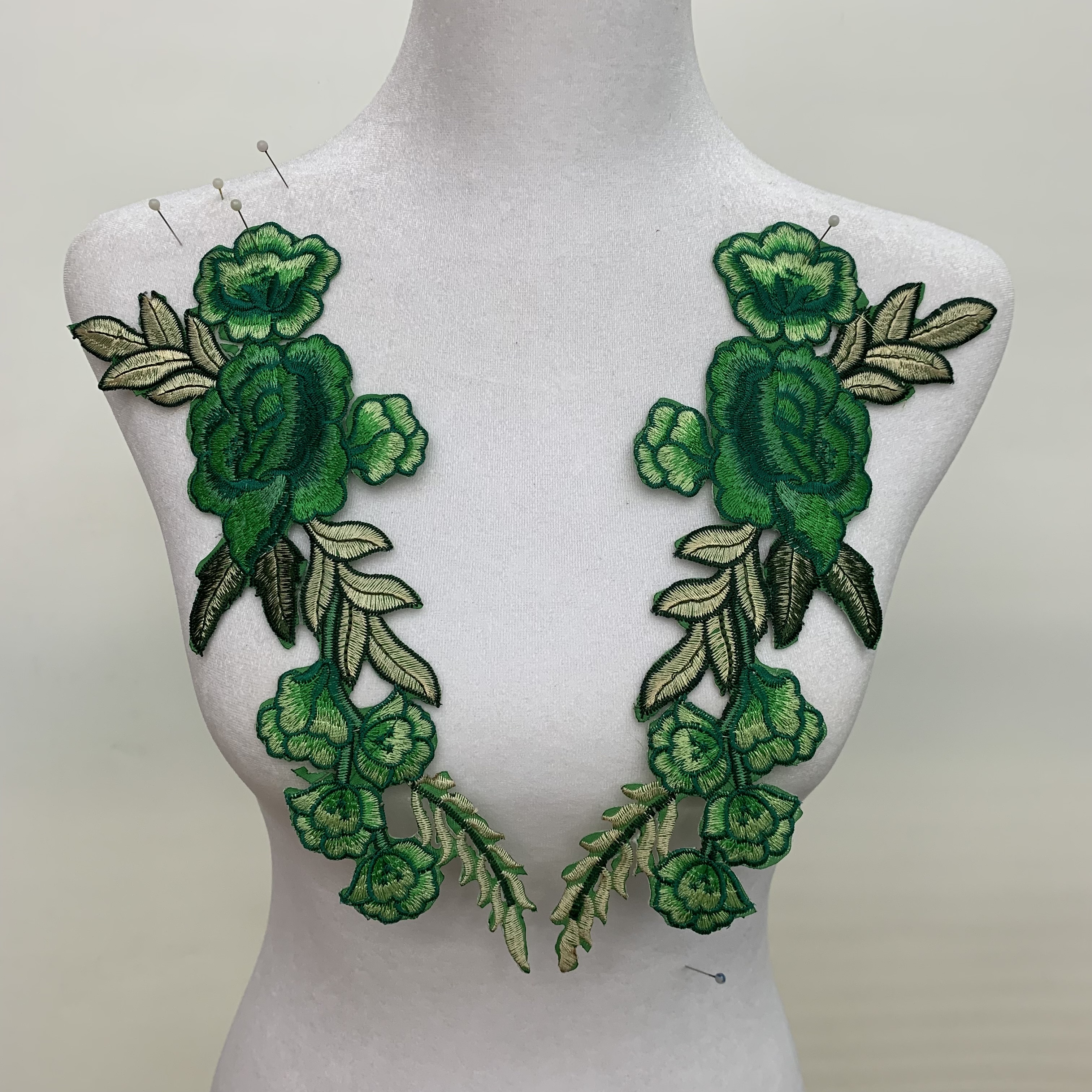 Xin Shu Embroidery Vintage Embroidery Cloth Sticker On Floral Clothing Accessories Cloth Sticker Item Picture