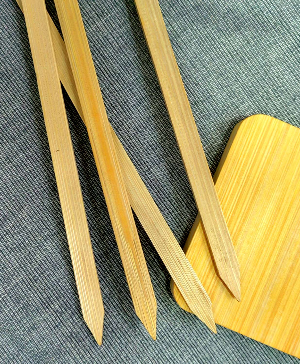 For thickening and lengthening yellow skin, one-time flat barbecue bamboo skewers, thick process, commercial Japanese-style bamboo