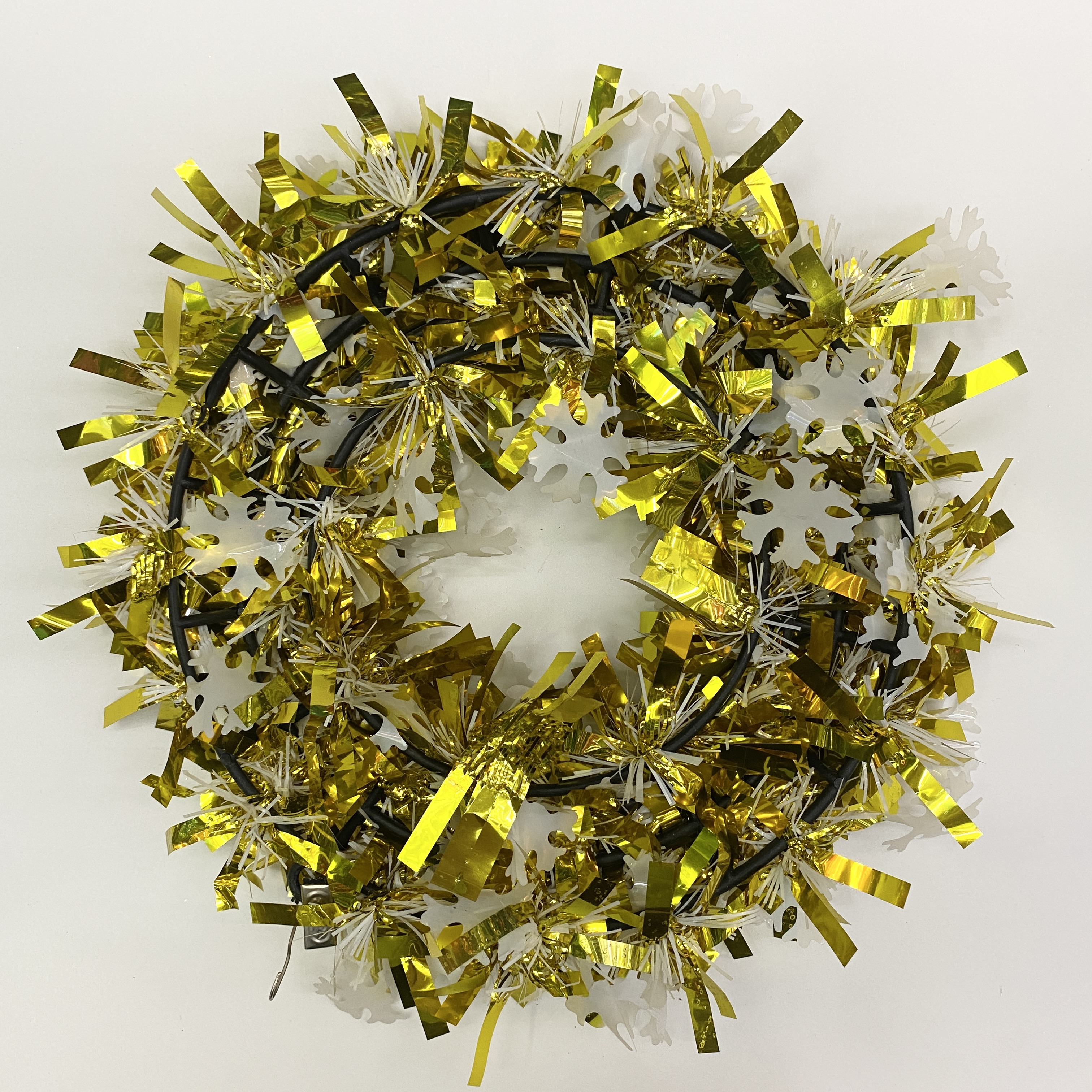 Garland and snowflake pendant details Picture