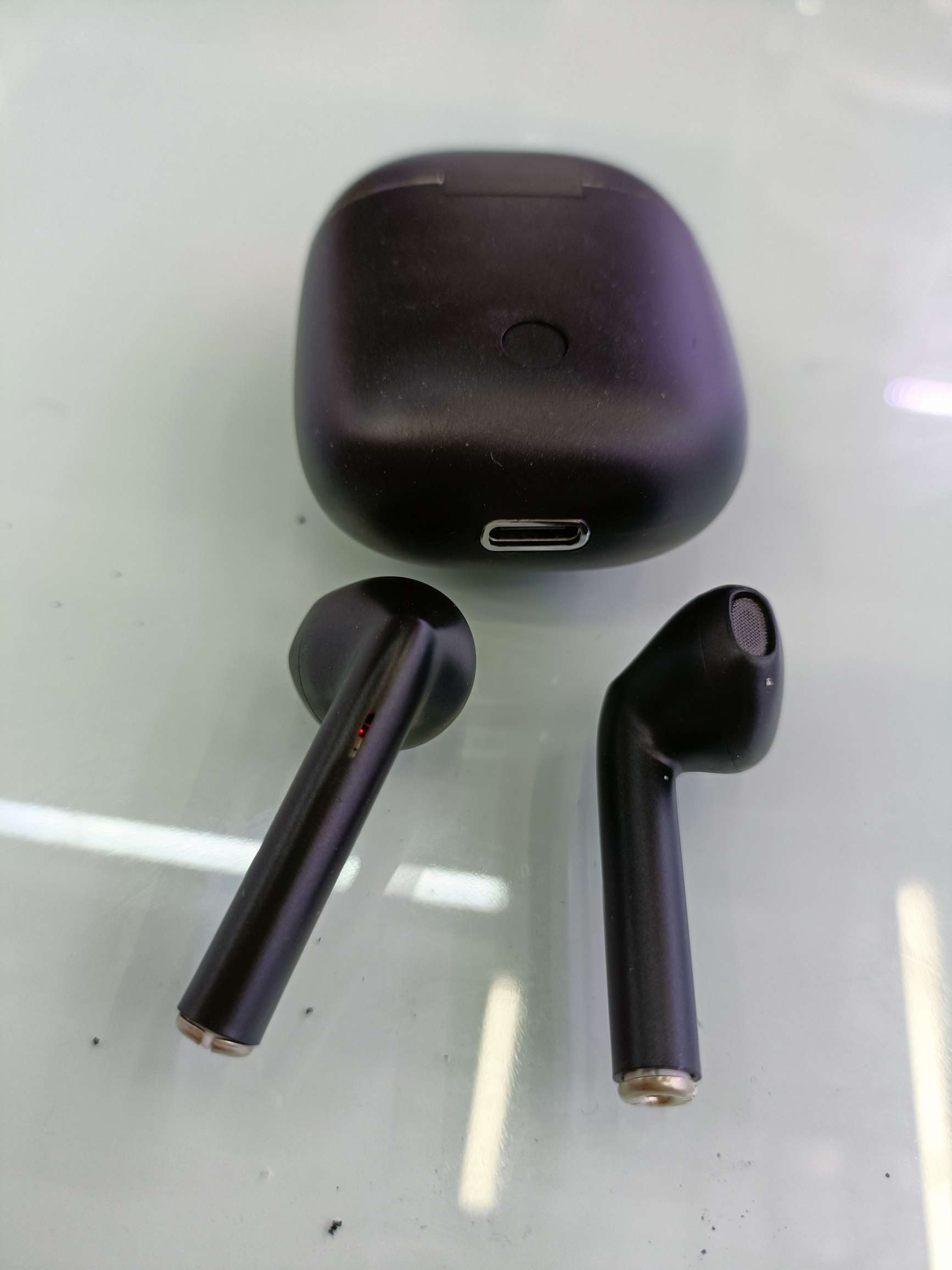 M18 long box vertical pod Bluetooth headset Specification drawing