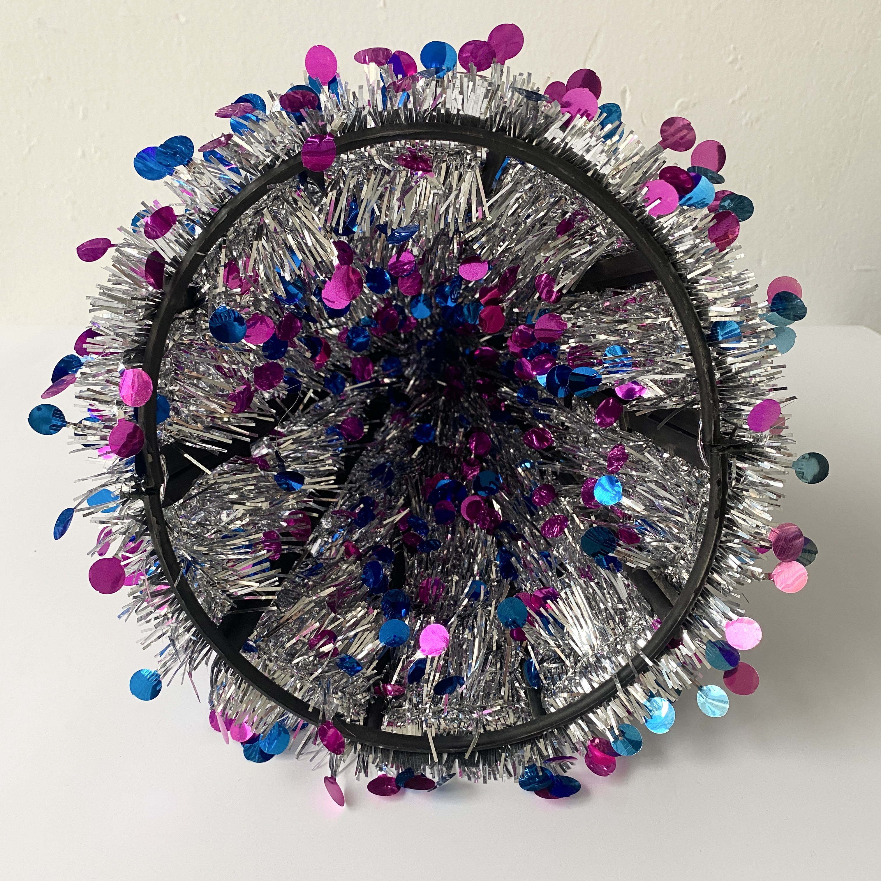 Christmas dot tower tree Item Picture