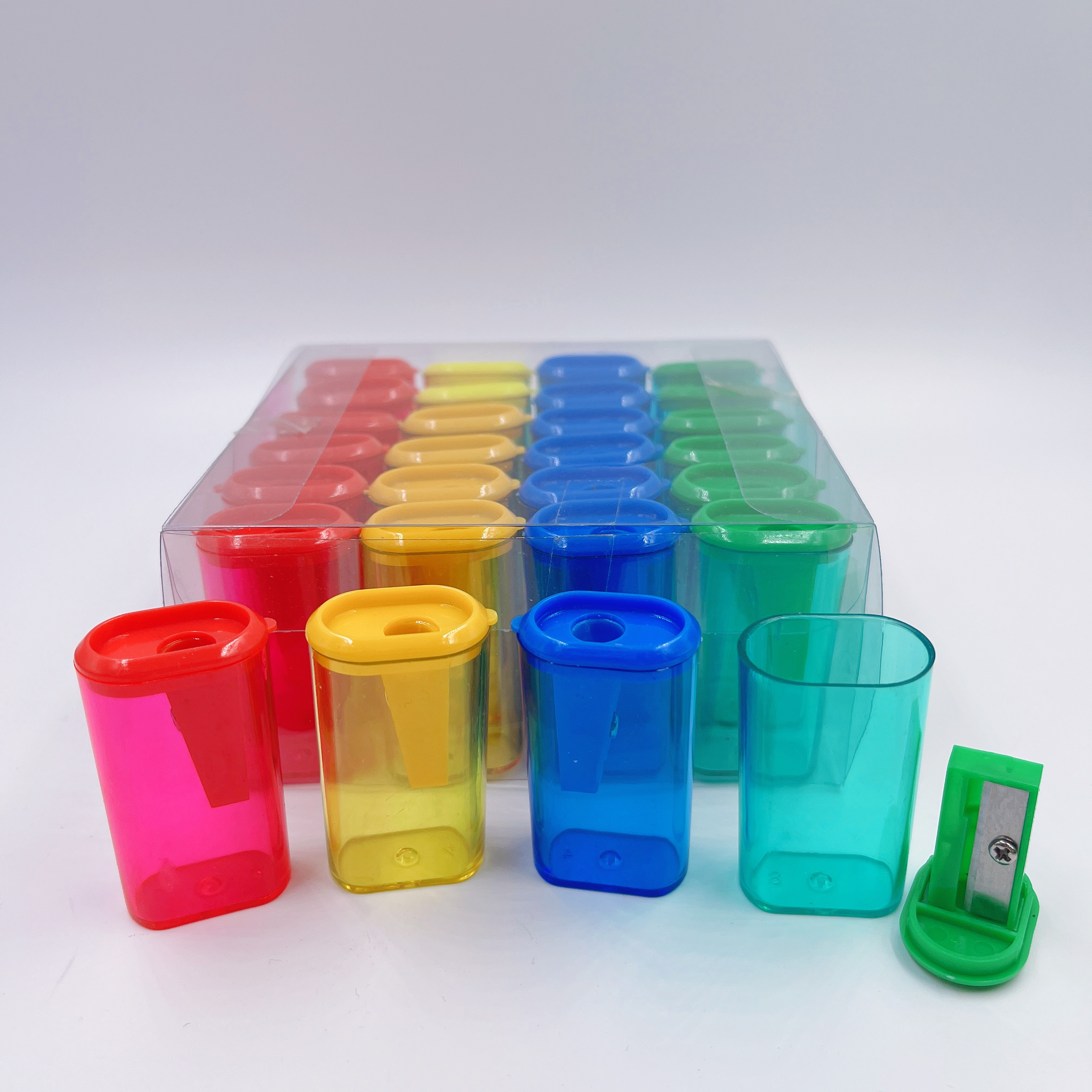 多功能便携式卷笔刀：利器两不误