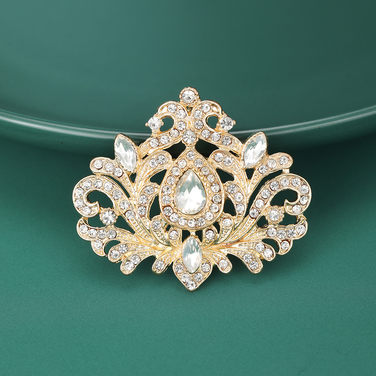 男女通用胸花领针/徽章装饰/新款皇冠胸针/复古时尚宫廷风水/厂家直销胸针细节图